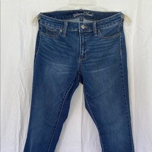 Universal Thread Mid-Rise Jeans